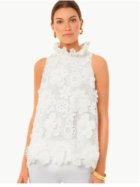 Tuckernuck Tops - Tuckernuck White Guipure Lace Top - Size M - Like New!